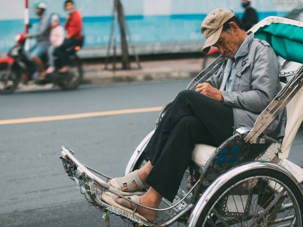 어깨 통증 원인 외상 및 골절